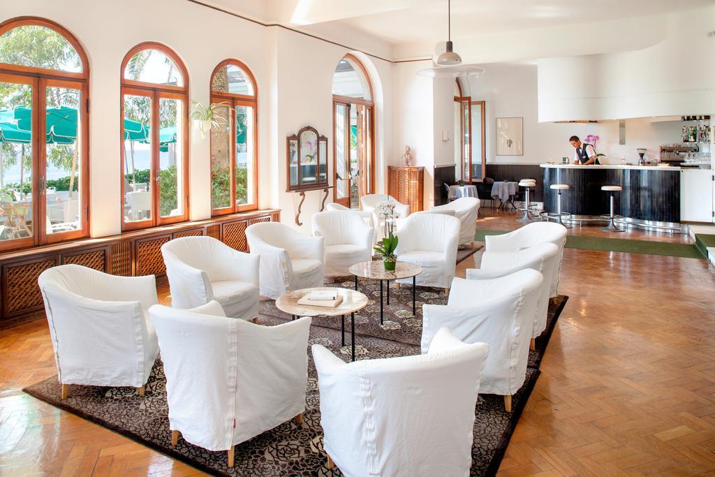 Hotel Beau Sejour Аласио Екстериор снимка